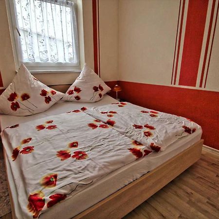 Ferienwohnung Thurk Sassnitz Bagian luar foto
