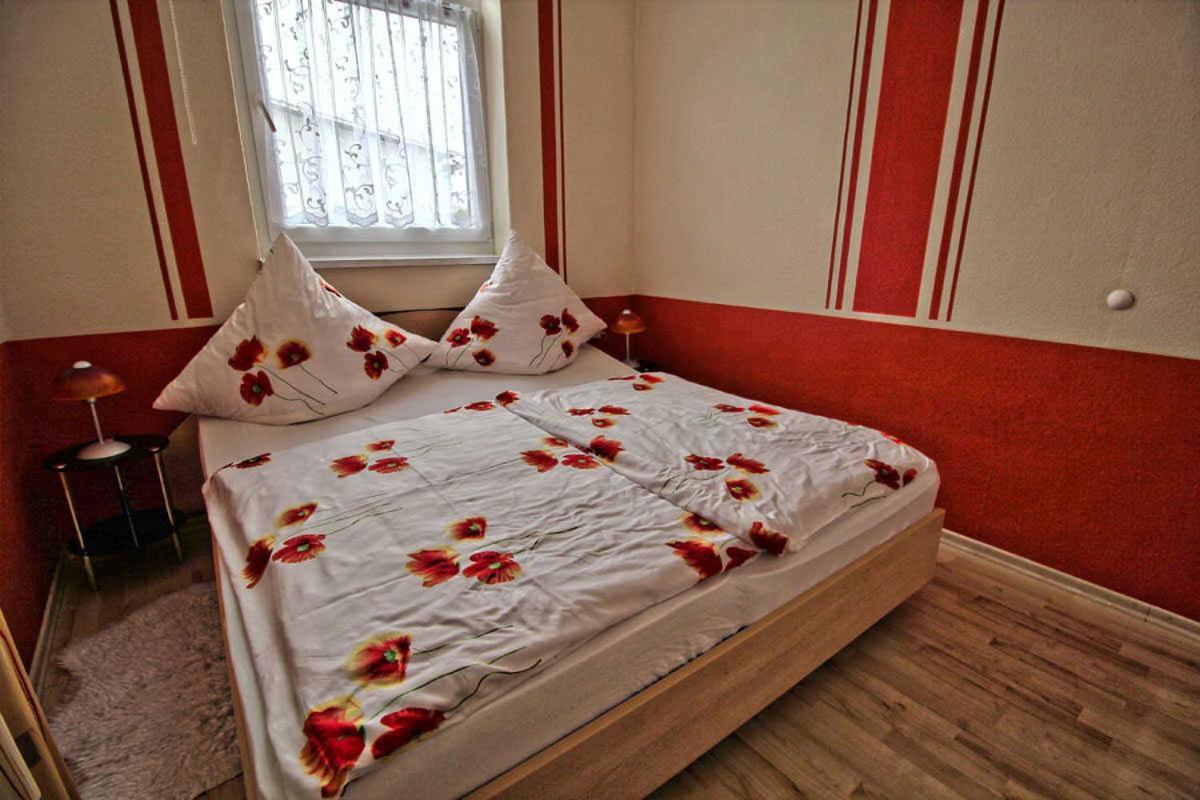 Ferienwohnung Thurk Sassnitz Bagian luar foto