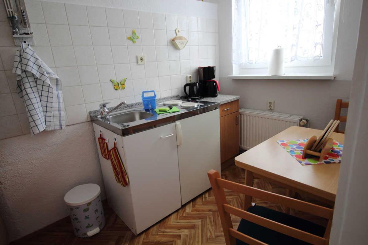 Ferienwohnung Thurk Sassnitz Bagian luar foto